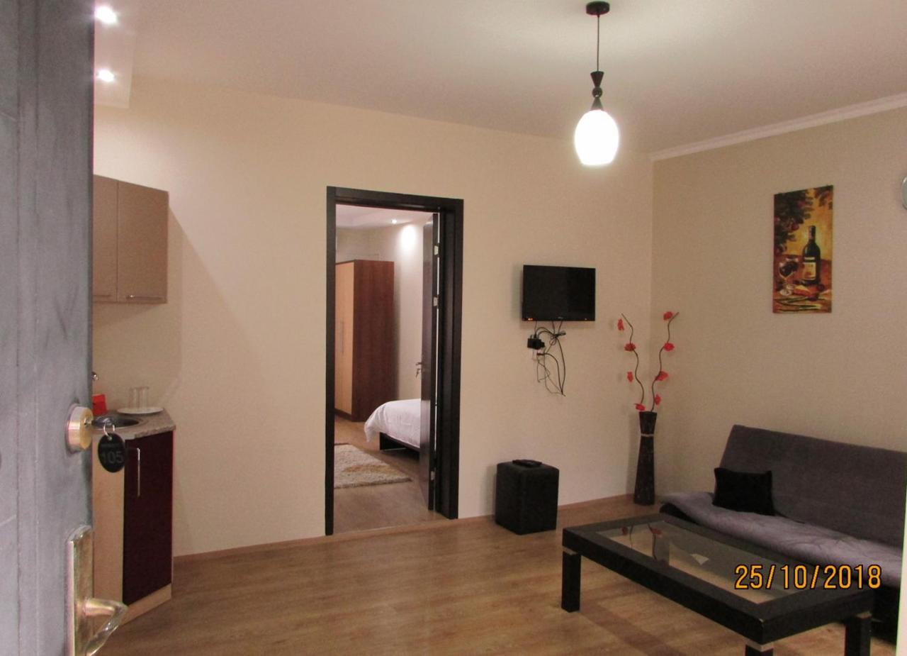 טביליסי Hotel Monaco מראה חיצוני תמונה