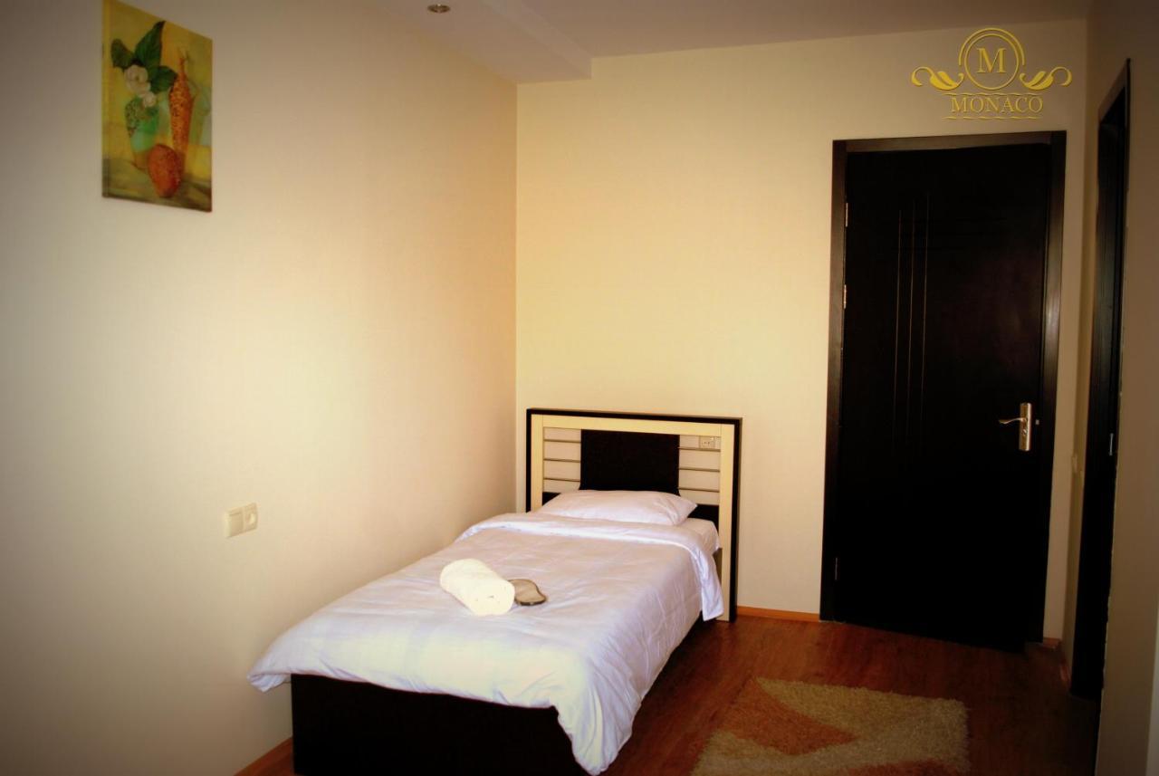 טביליסי Hotel Monaco מראה חיצוני תמונה