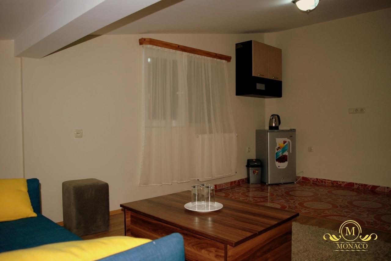 טביליסי Hotel Monaco מראה חיצוני תמונה